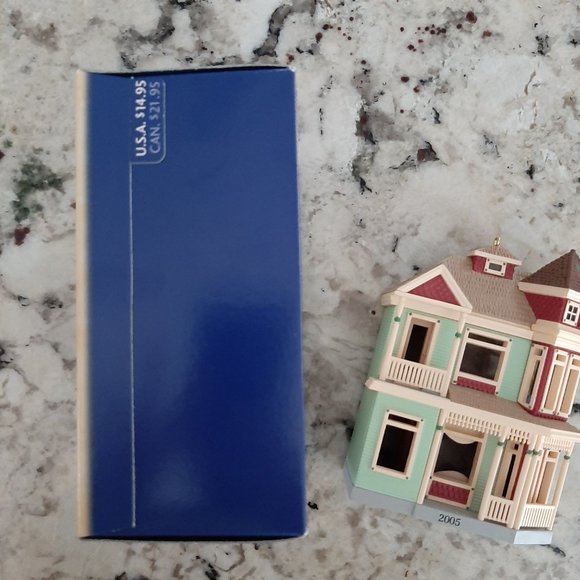NIB 2005 Victorian Home Hallmark Keepsake Ornament Nostalgic Houses & Shops #22 - Picture 8 of 14